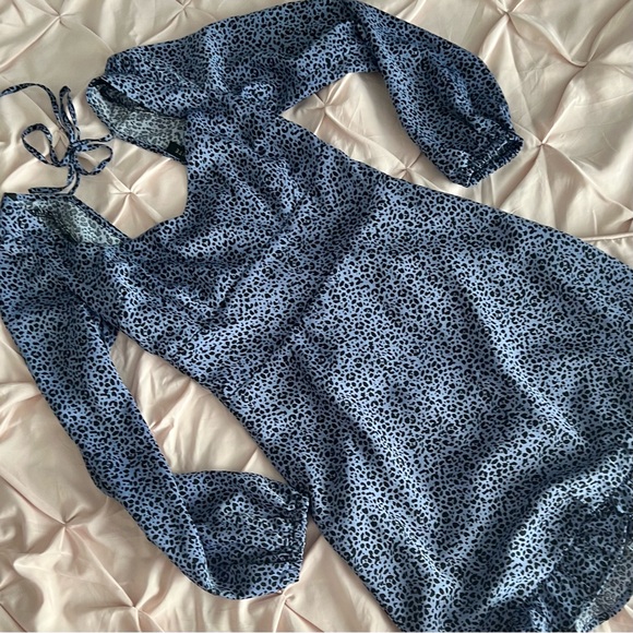 - Flirty animal print dress - Picture 13 of 14